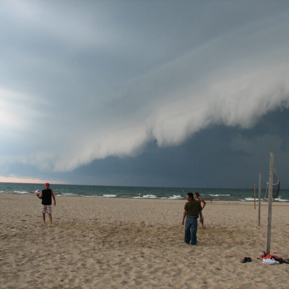 Shelf Cloud over Lake Michigan