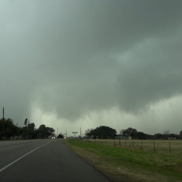 Meso Crossing Road in Luling